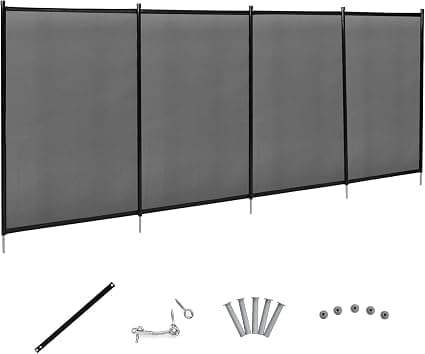 Barrière de sécurité installée autour d'une piscine